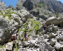 Senda Poncebos-Bulnes Senda Poncebos-Bulnes